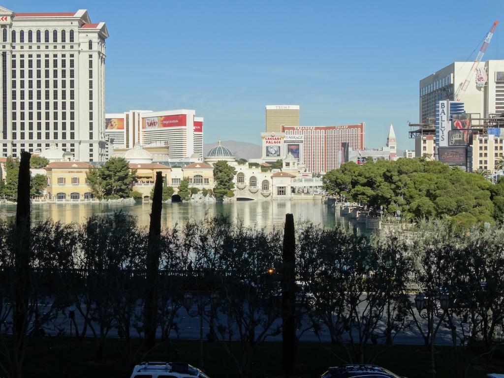 Suites At Jockey Club Las Vegas Exterior photo