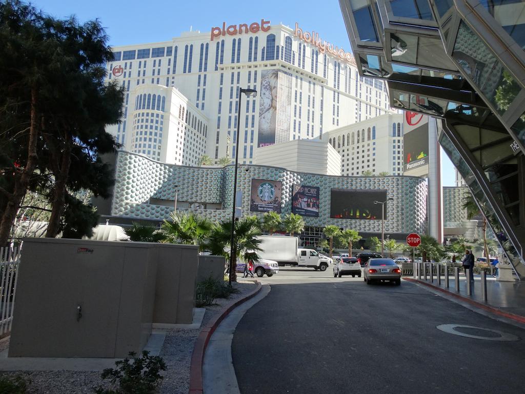 Suites At Jockey Club Las Vegas Exterior photo